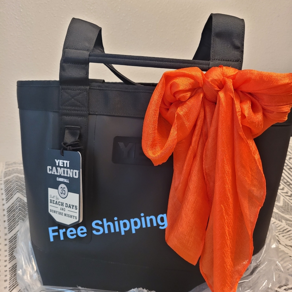 Yeti Black Camino 35